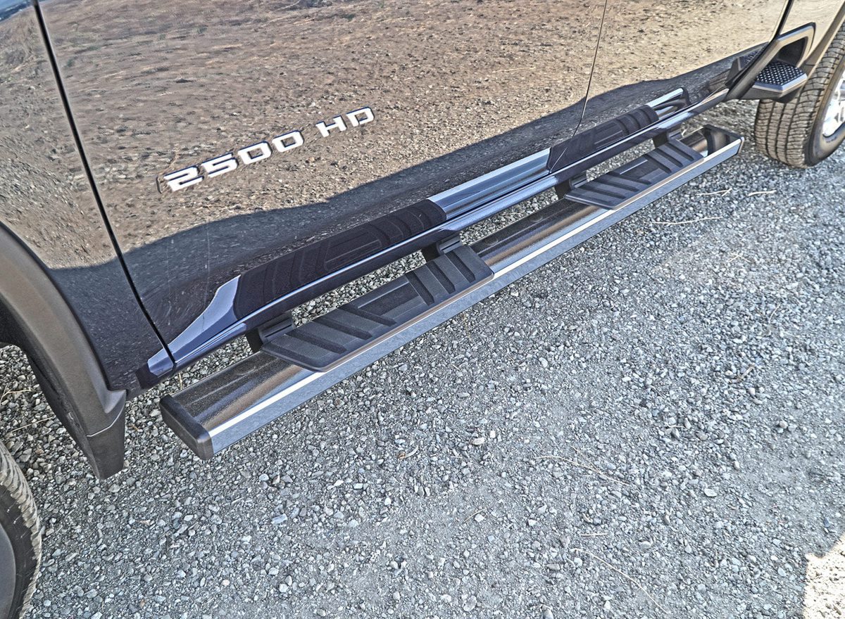 Steelcraft STX500 Running Boards For 19-25 GM Silverado/Sierra 1500 & 20-25 2500/3500