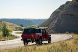 Fas-Top Traveler | 2 in 1 Topper & Tonneau Cover For 2020-2026 Jeep Gladiator 5' Bed — view 4 of 8