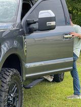 Steelcraft Power Glide Retractable Powersteps For 2020-2022 Ford F-250/350 — view 5 of 6