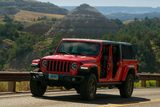 Fas-Top Traveler | 2 in 1 Topper & Tonneau Cover For 2020-2026 Jeep Gladiator 5' Bed — view 8 of 8