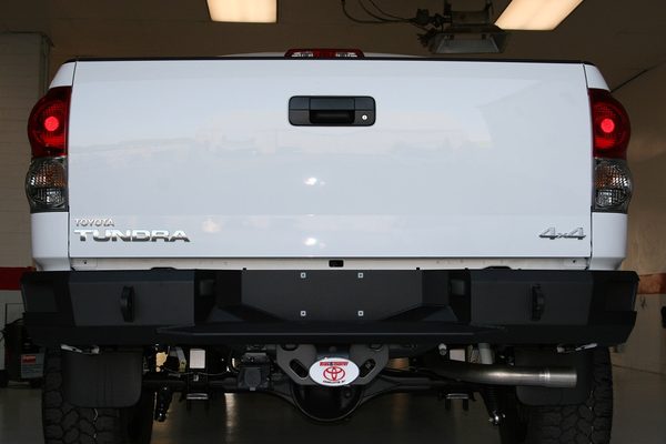 Fab Fours Premium Rear Bumpers For 2007-2013 Toyota Tundra - TT07-W1550-1