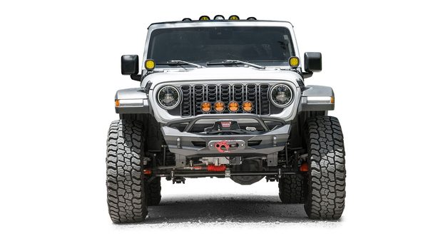 Fab Fours Ghost Stubby Winch Front Bumper