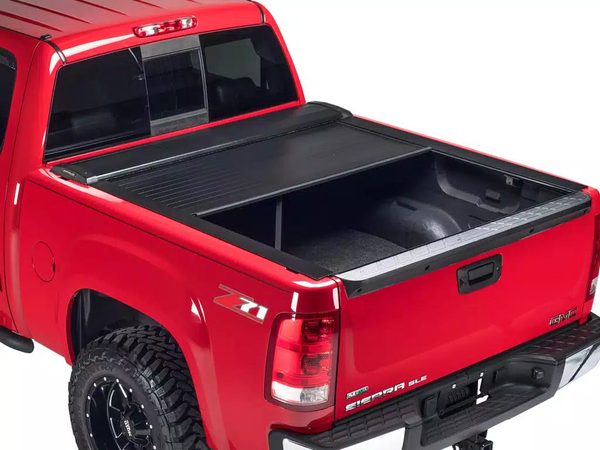 Pace Edwards Switchblade Metal Manual Retractable Tonneau Cover For 2021-2026 Ford F-150 & 22-26 F-150 Lightning 5'7" Bed - SMF171