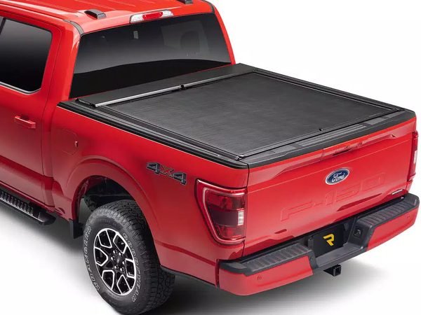 Roll-N-Lock M-Series XT Manual Retractable Tonneau Cover w/ T-Slot Rails