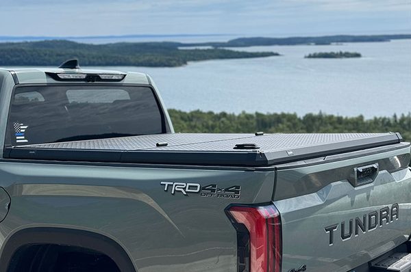 Dee Zee Guardian Tonneau Cover For 09-26 Ford F-150, 19-26 RAM 1500 & 22-26 Tundra 5'7" Bed - DZ19550