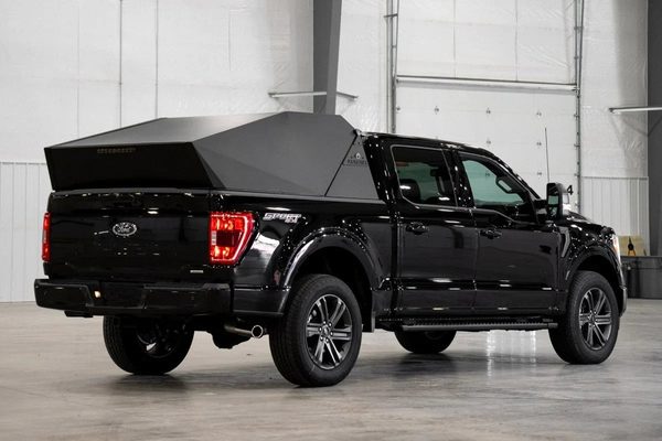 Black River Matrix ST Truck Topper For 2017-2022 Ford F-250/350 6'9" Bed - 110464